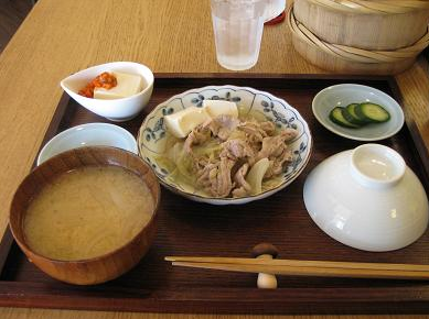 トラッドカフェの本日のごはん