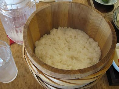トラッドカフェのおひつごはん